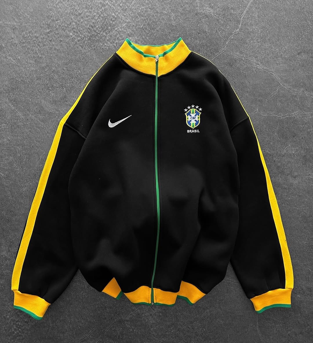 نايك برازيل جاكيت 